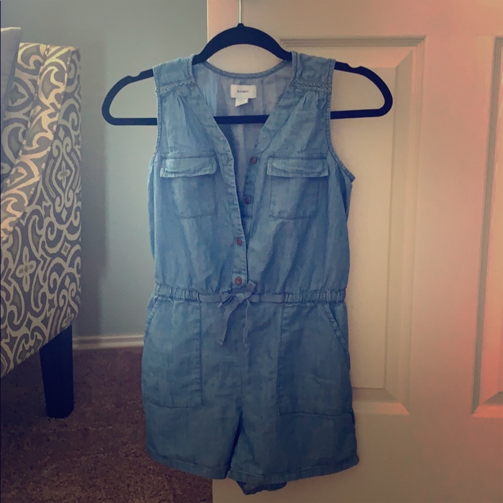 Girls chambray denim romper Old Navy 10-12